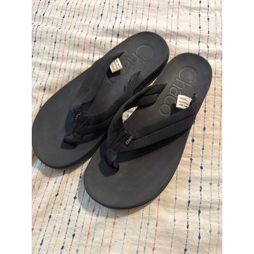 NWOT Chaco Chillo Black Flip Flop Sandals Women’s Size 10 NEW